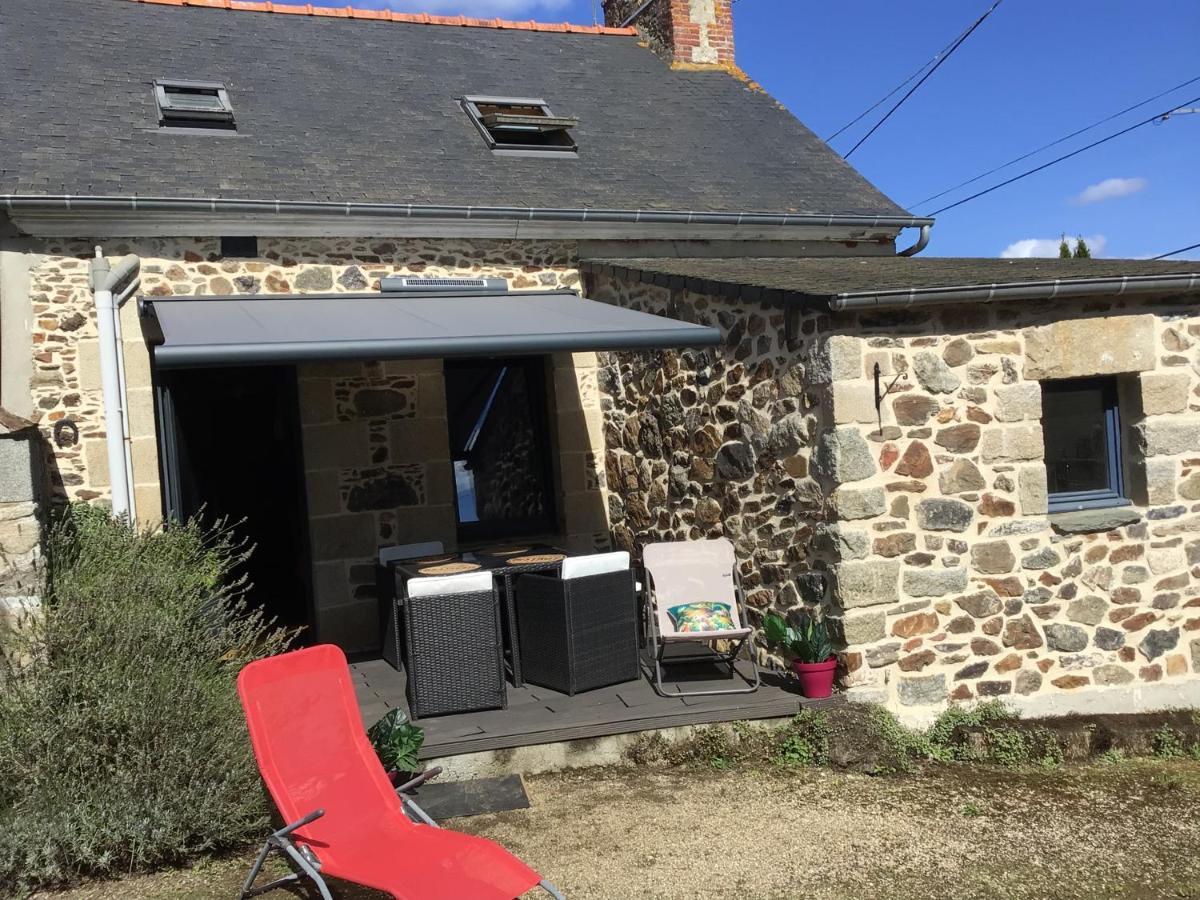 Maison En Pierre A La Campagne Proche De La Mer Plourhan Buitenkant foto