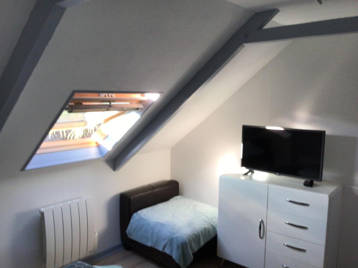 Maison En Pierre A La Campagne Proche De La Mer Plourhan Buitenkant foto